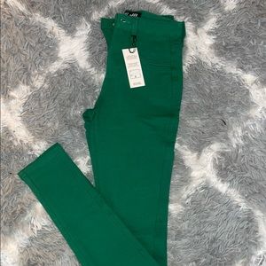 Green jeggings